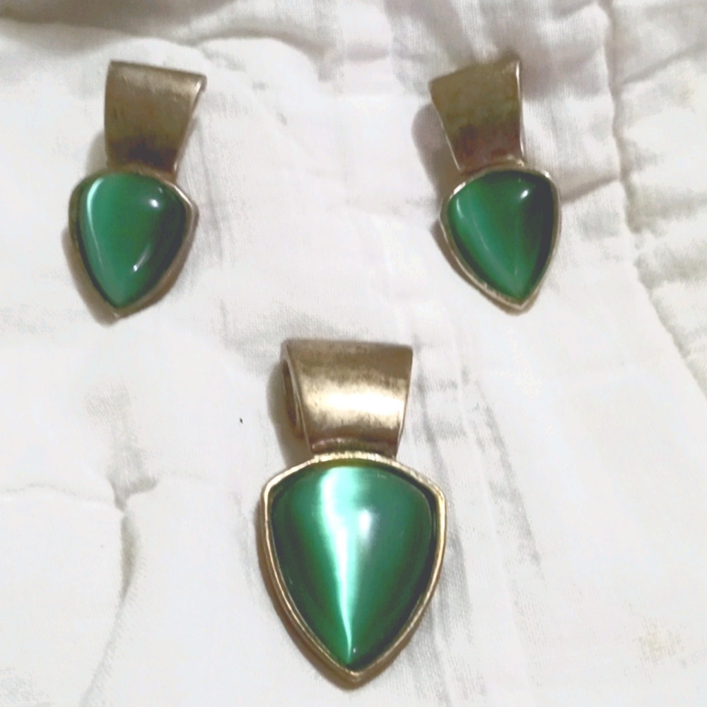 Pendant and Earring set